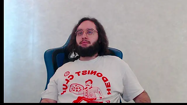 eren jaeger2000 online show from May 31, 3:29 am