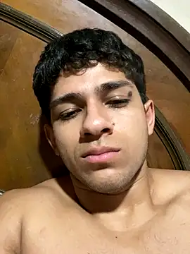 Benjxmin 077 online show from November 18, 11:59 pm