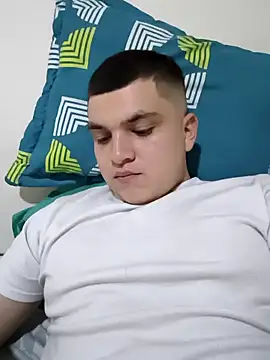 Thomas12sweet online show from November 17, 8:06 am