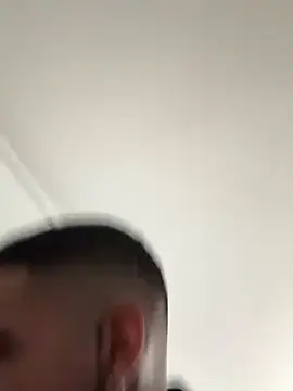 pipecoy18 online show from November 17, 9:07 pm