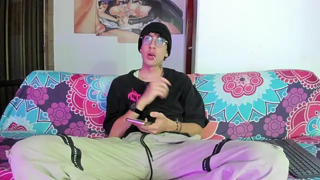 Dio  morningstar online show from April 8, 11:53 am