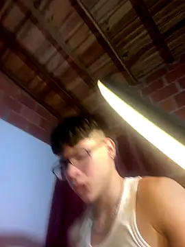 Handsome boys69 online show from December 18, 3:57 am