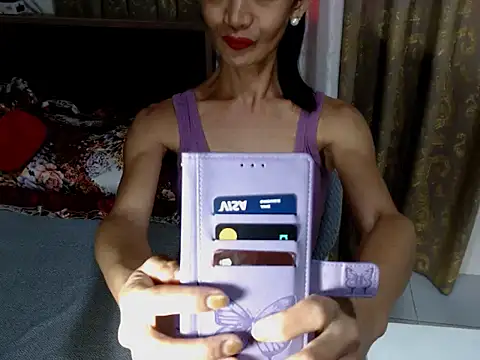 AmazingVivyoria69 online show from March 13, 6:54 am