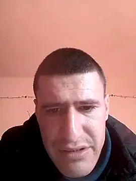 uiuftyrrtydre online show from March 15, 11:18 am