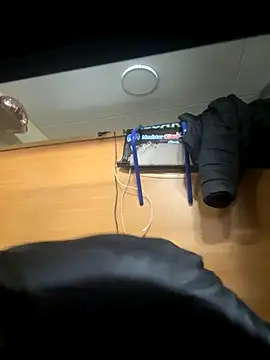 AlejoFernandez  online show from November 24, 8:10 pm