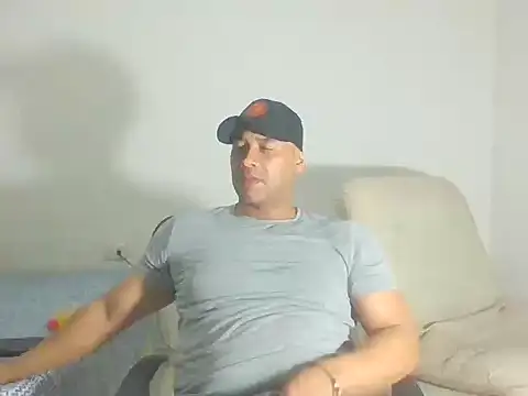 musclehetero online show from December 1, 6:38 am