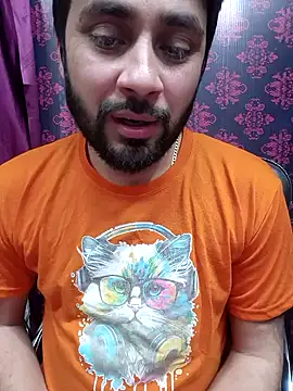 Cute Lucky online show from January 8, 6:57 pm