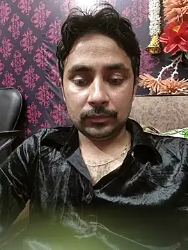 Cute Lucky online show from July 6, 8:43 pm