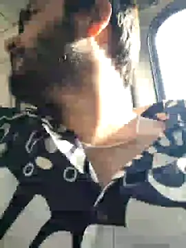 Cute Lucky online show from March 3, 10:33 am