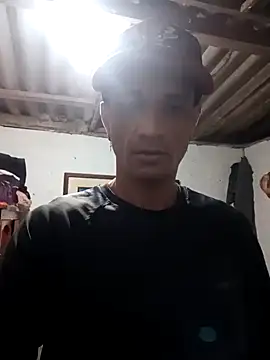 Carloszm20cm-33 online show from November 25, 1:40 am