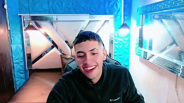 Bairon Sinclair online show from November 22, 1:11 pm