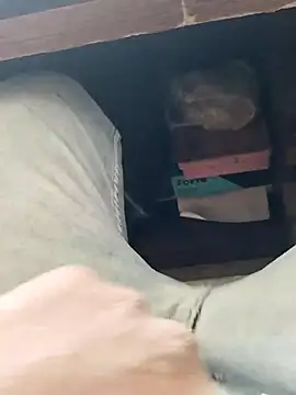 Roy   121 online show from November 30, 6:37 am