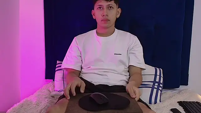 Abeel Ordaz online show from November 20, 10:19 pm