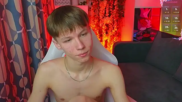 cuMte boy online show from April 4, 1:24 am