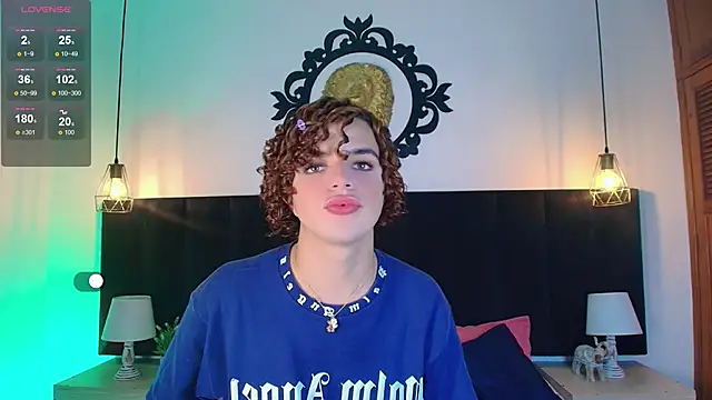 Skyee angel online show from March 24, 8:13 pm