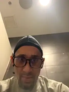 MTheRealrDLlongCrippler online show from December 17, 5:25 am