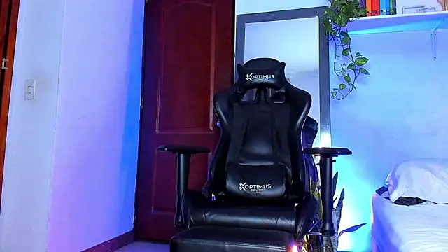 JotaCeliz online show from March 1, 11:10 am