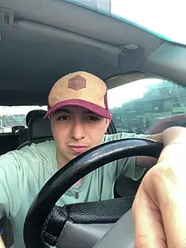 Daisuke 01 online show from February 26, 8:21 pm