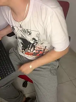 Daisuke 01 online show from February 13, 11:32 pm