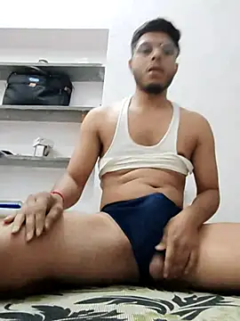 boyzxxxz online show from November 23, 7:03 pm