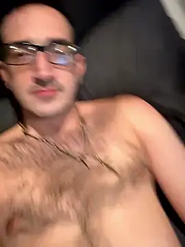 MichaelTyn63358 online show from January 12, 5:55 am