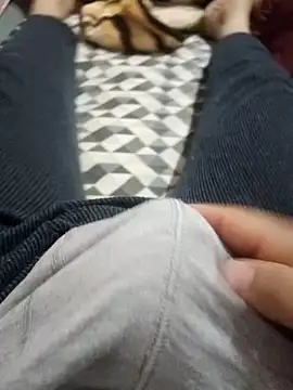 doulo123456 online show from November 26, 6:49 am