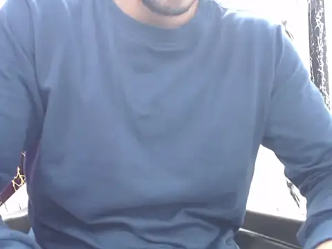 simonm667 online show from April 14, 8:52 pm