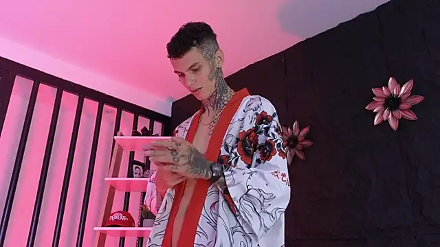 Paulo 527 online show from January 8, 9:42 pm