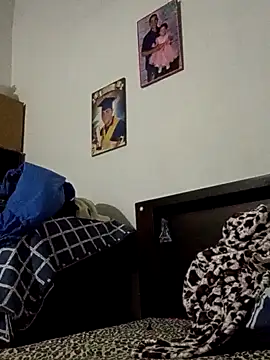 DelusoryCobnut online show from November 30, 9:11 am