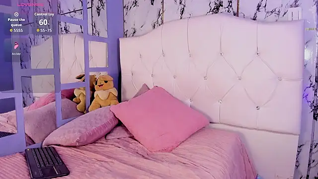 Prince Apolo online show from February 3, 9:20 pm