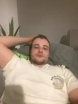 Davvve3 online show from November 27, 9:18 pm