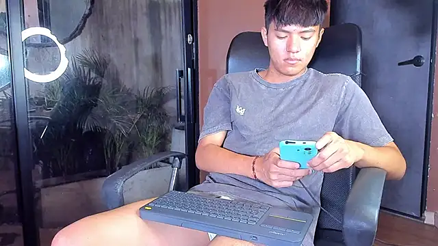 isaac grimm online show from January 16, 3:20 am