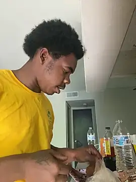 JaHavin- online show from April 15, 8:53 pm