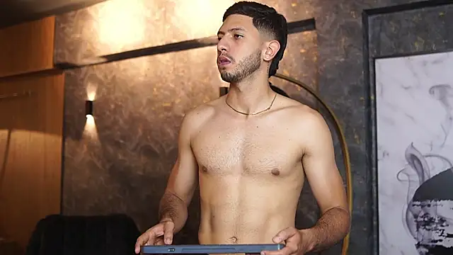 Thiago Voss online show from December 22, 12:57 pm