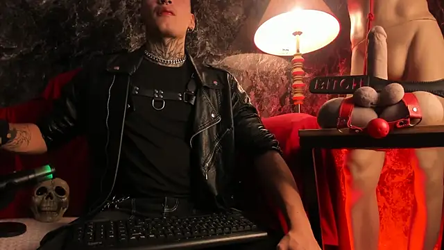 AlecBanne online show from March 25, 9:30 pm