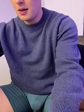 Goldenknight33 online show from February 5, 4:25 pm