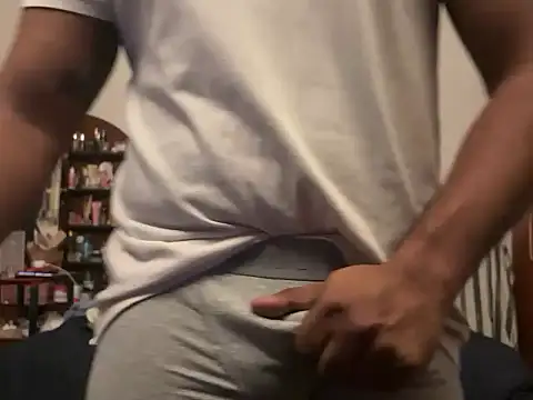 NaughtyMaxLanka online show from December 16, 3:30 pm