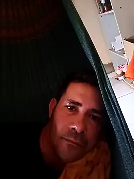 Juven1632 online show from February 22, 12:39 pm