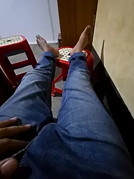 SHARIF12123 online show from March 27, 8:37 am