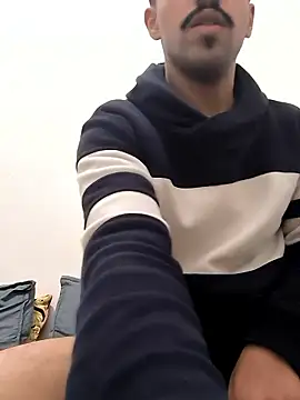 twinkarabboy online show from January 8, 9:42 pm