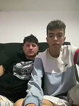 Juan Gomezz26 online show from January 10, 3:12 am