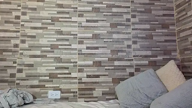 maxxcooper1 online show from March 13, 9:32 pm