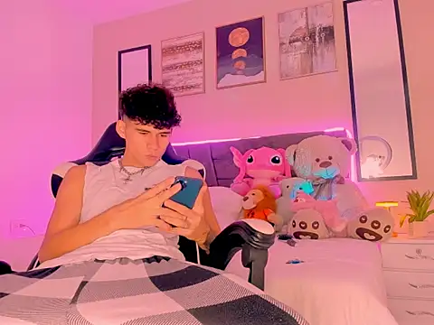 back thomson online show from March 4, 1:12 am