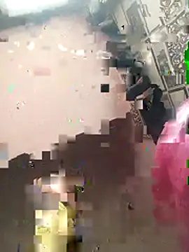 xhamsbo online show from December 15, 5:37 am