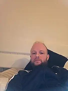 SoftishInflow online show from December 14, 1:23 am