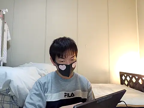 sweets danshi online show from February 14, 2:34 pm