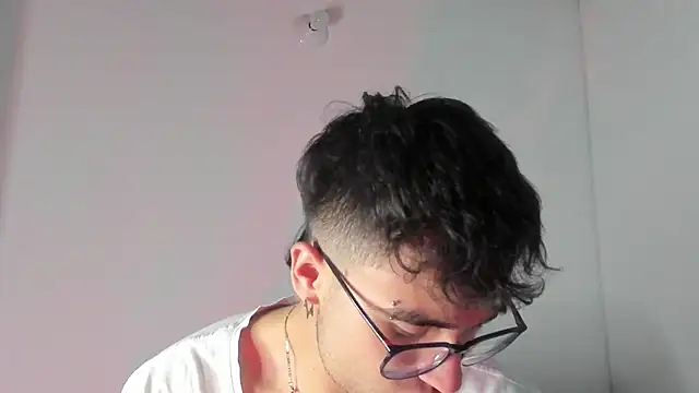 charlie dicker online show from February 18, 12:20 am