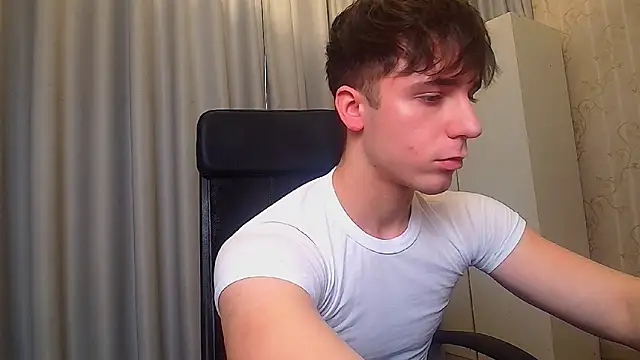 KellenWest online show from February 9, 11:48 am