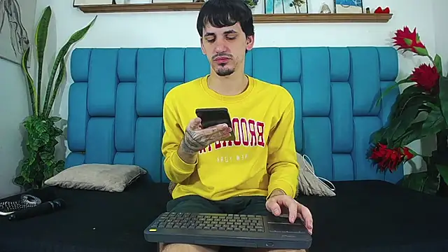 boy Dirty X online show from May 29, 5:17 am