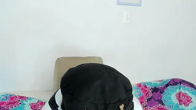 cirosky elchicopolla online show from March 12, 6:43 am